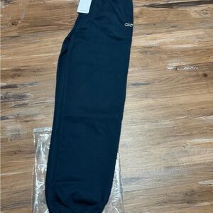 ALO Yoga women Dark Blue Sweatpants